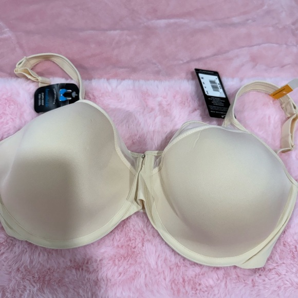 BALI
One Smooth U Illusion Neckline Bra 
IN Size 40DD - Picture 10 of 15